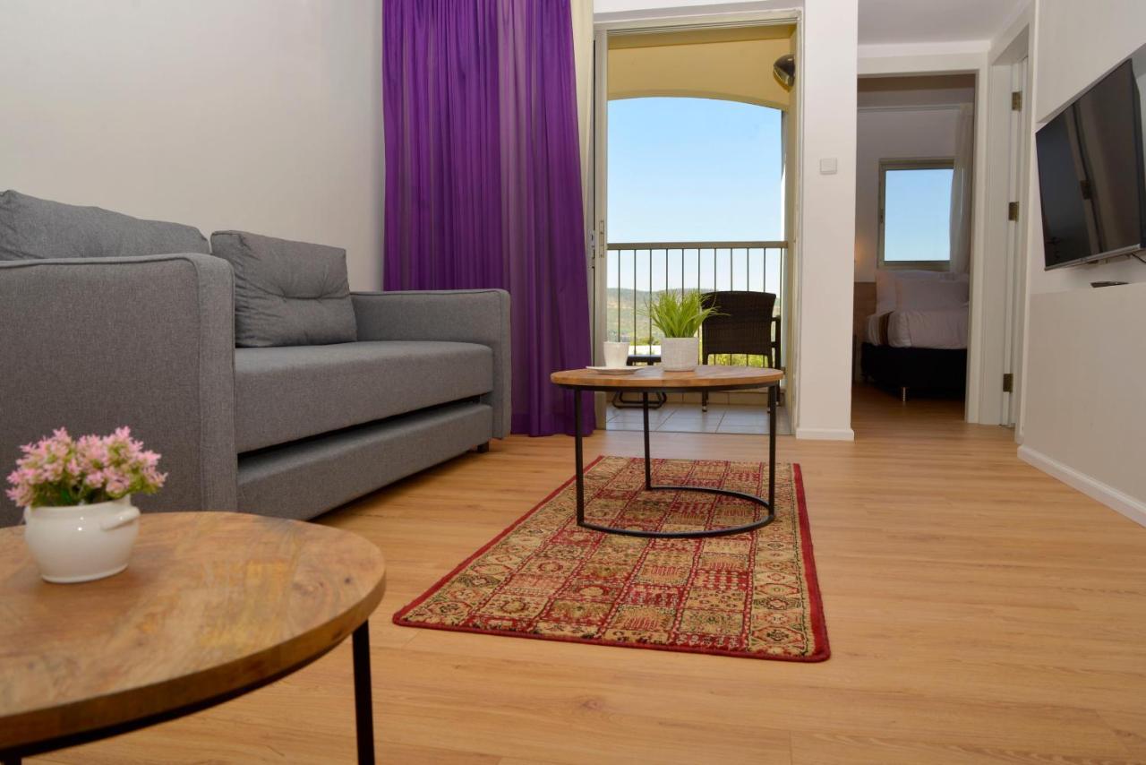 Tzuba Hotel Eksteriør bilde