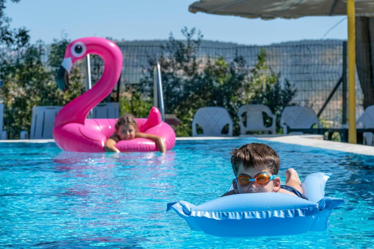 Tzuba Hotel Eksteriør bilde