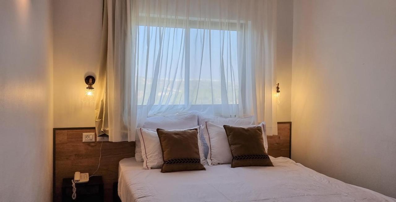 Tzuba Hotel Eksteriør bilde